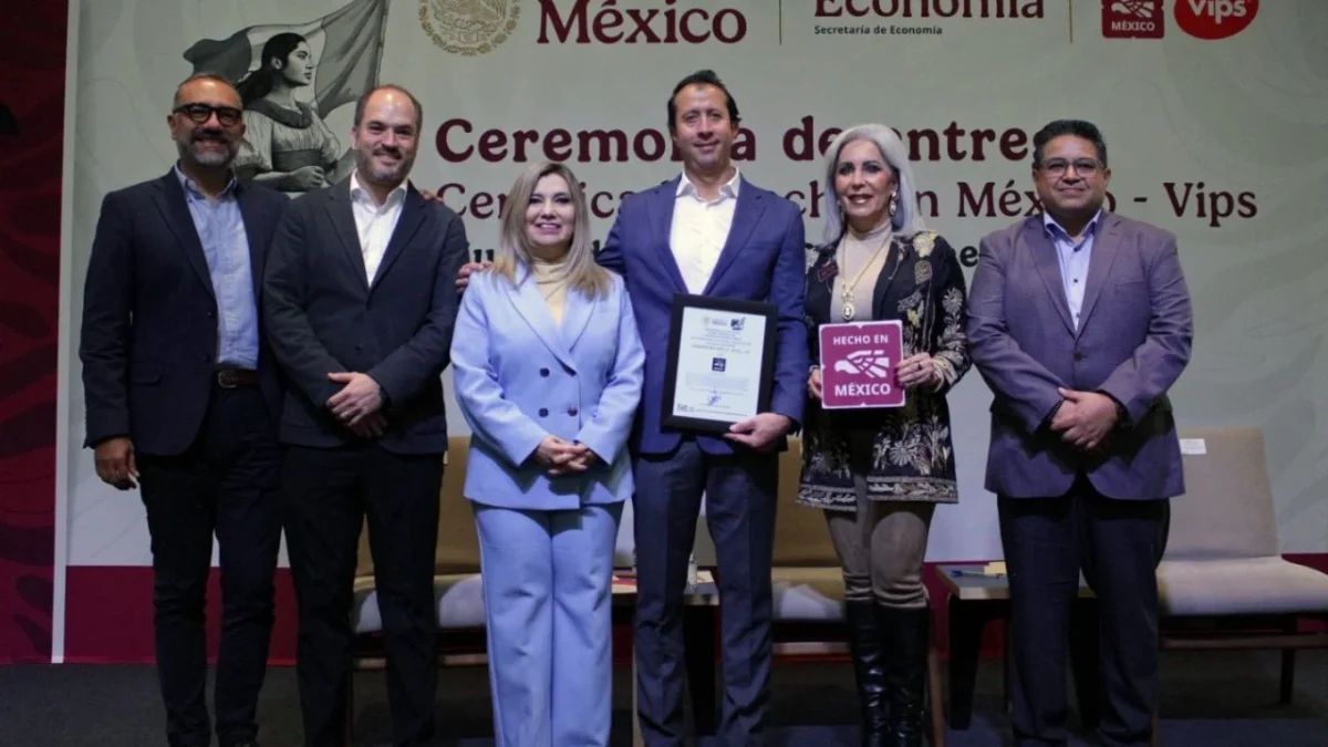 La cadena de alimentos Vips se certificó con el sello 'Hecho en México' que impulsa la Secretaría de Economía y el Plan México.
