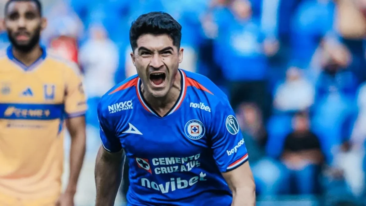 Nicolás Ibáñez debuta como nuevo goleador de Cruz Azul