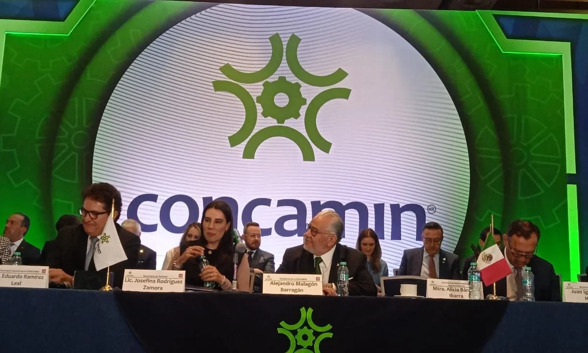 La Concamin insistió en que México debe ofrecer reglas claras y Estado de Derechos para poder atraer la inversión que se requiere.