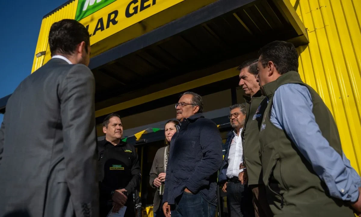 La llegada de empresas internacionales a Escobedo es gracias al orden administrativo, seguridad pública y certidumbre regulatoria, destacó el alcalde Andrés Mijes.