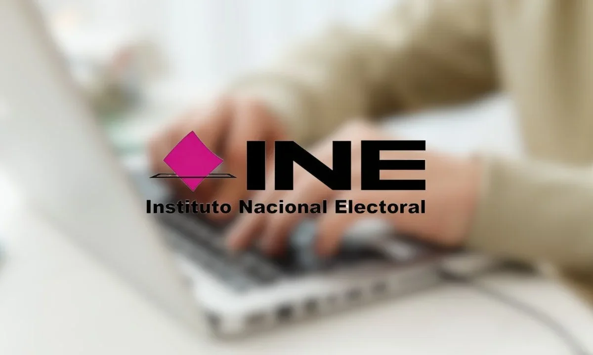 El Instituto Nacional Electoral (INE) informó que este martes se quedó sin servicio de internet, afectó diversas funciones de la plataforma.