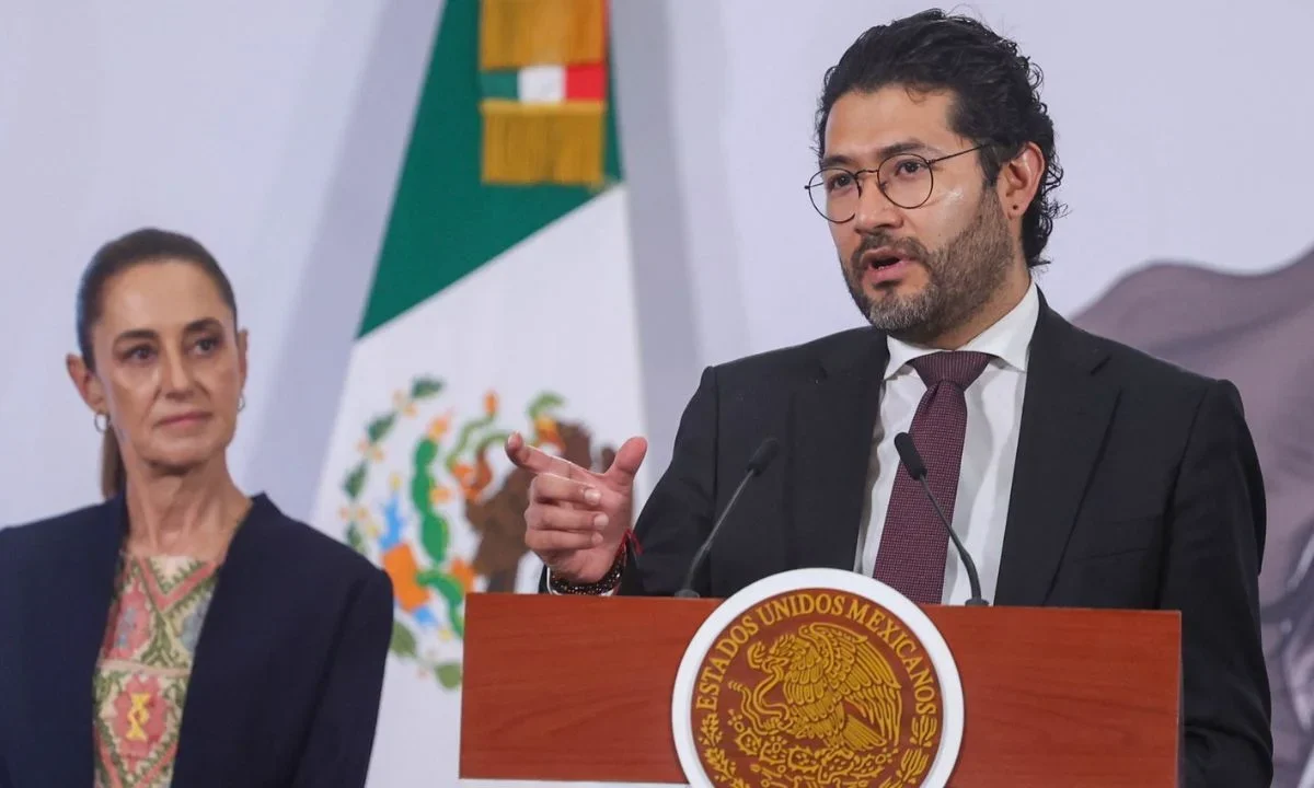 La reforma para establecer 40 horas laborales a la semana de manera gradual no afectará salarios o prestaciones de los trabajadores, afirmó Sheinbaum.
