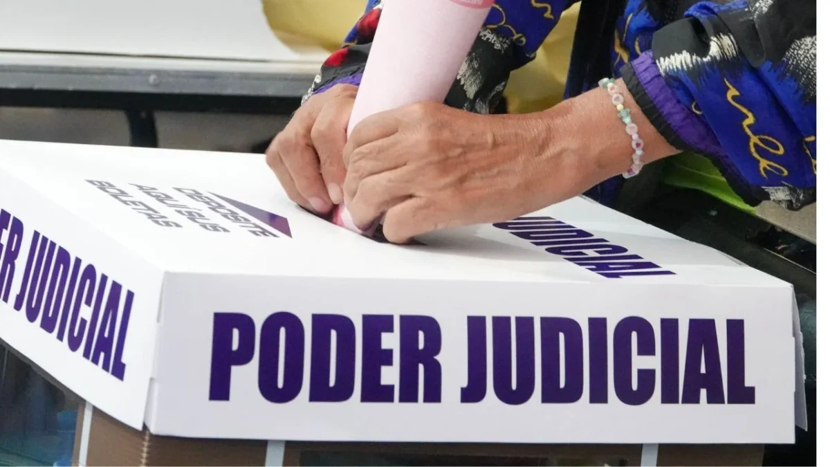 Sheinbaum planteó la posibilidad de modificar la fecha de la elección del Poder Judicial a 2028, tema que será analizado en la próxima reforma electoral.