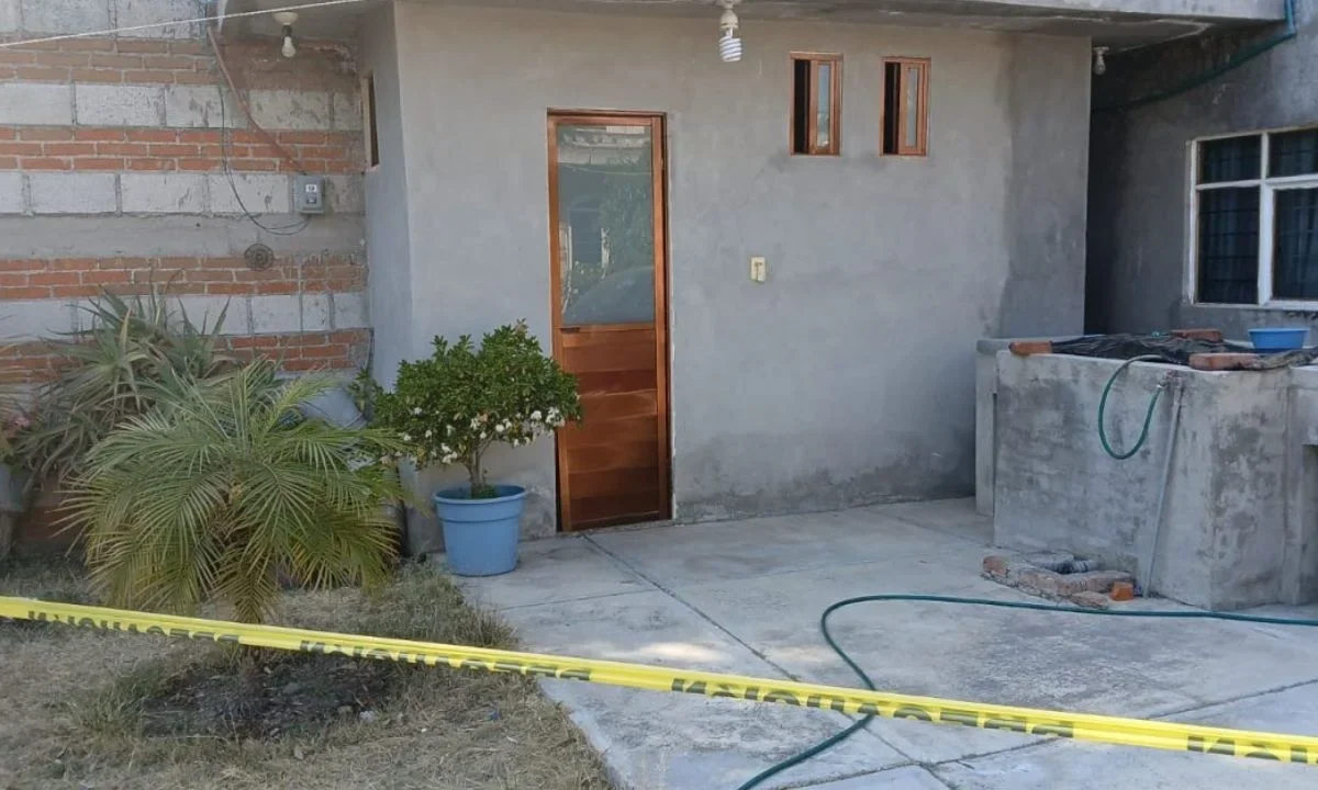 Una persona con discapacidad intelectual permaneció en la vivienda sin percatarse de que su hermano falleció tres días atrás, en Tlaxcala.