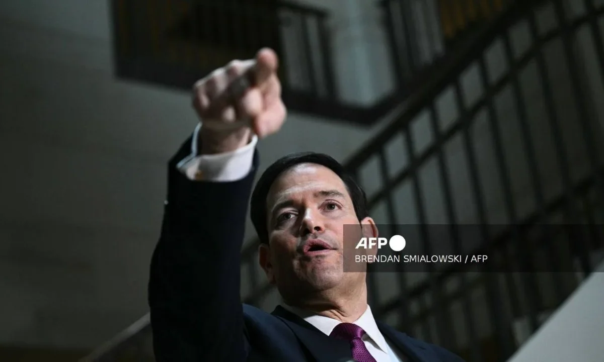 EU insta a sus ciudadanos a salir de gran parte de Oriente Medio