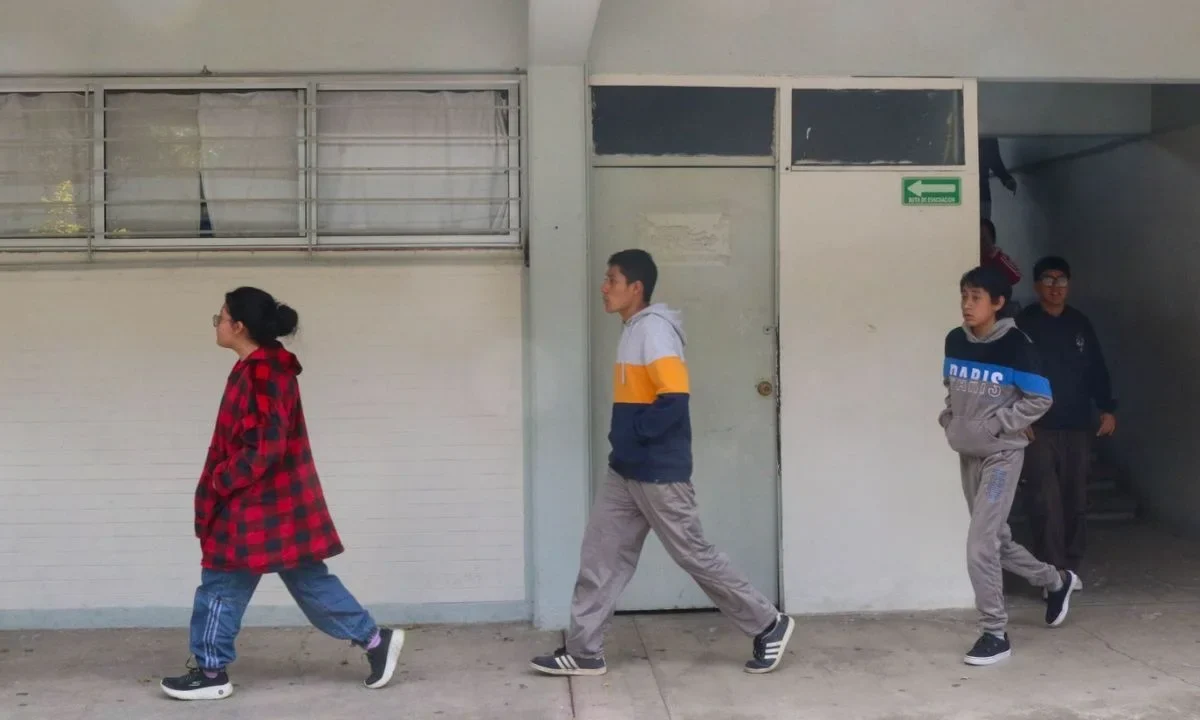 Paran maestros de Conalep de Tuxtla Chico, denuncian adeudos