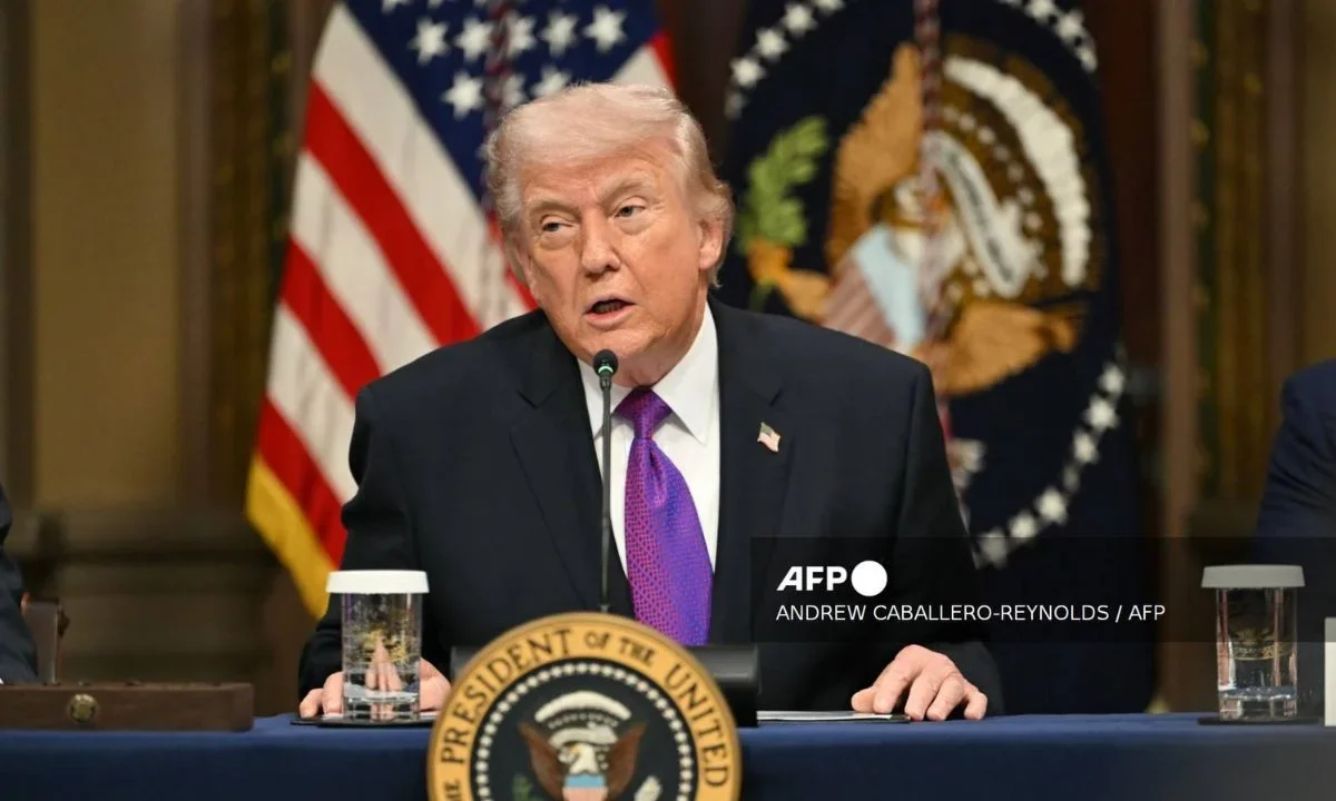 Senado de EU busca limitar el poder de Trump en la guerra con Irán