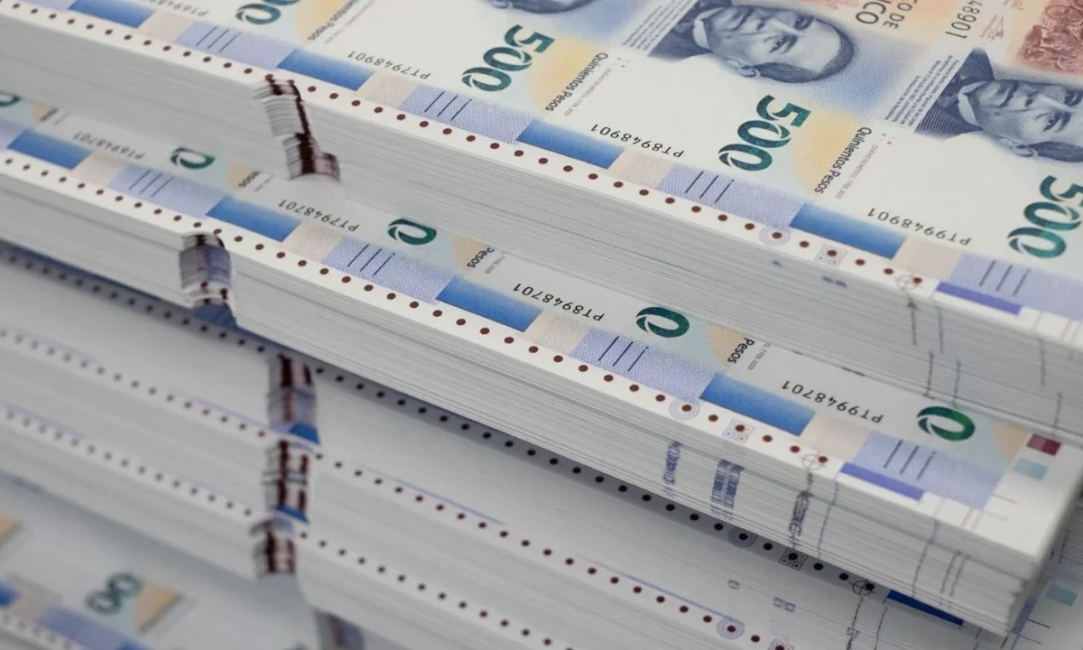 La deuda pública federal de México aumentó 2.3% en enero, después de que el saldo histórico de los requerimientos financieros del sector público se elevó a 18.6 billones pesos.