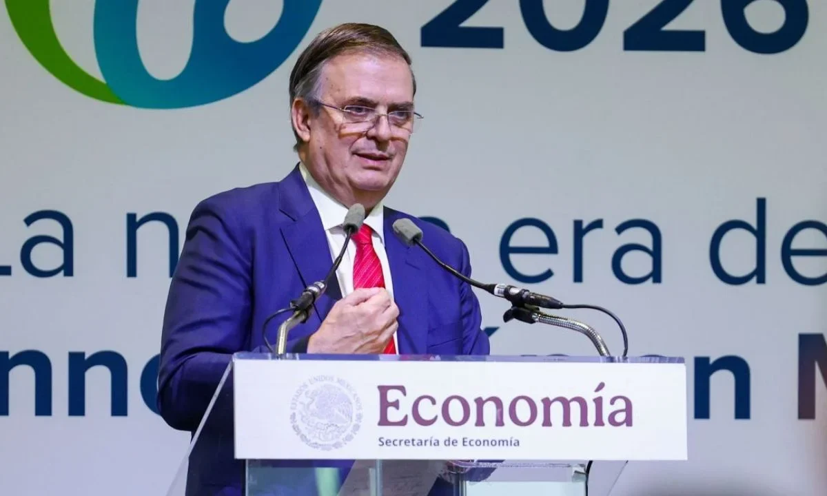 Marcelo Ebrard afirmó que los aranceles a China 'buscan establecer las mismas condiciones comerciales para todos'.