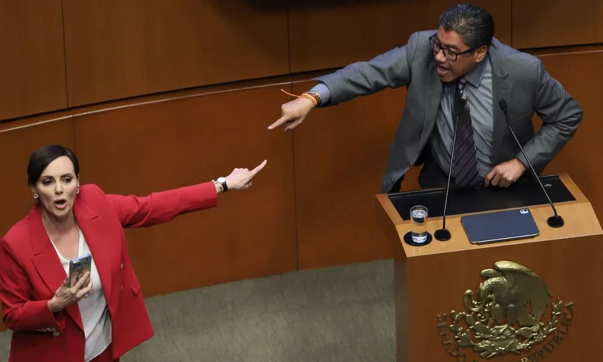 La presidenta de la Mesa Directiva del Senado, Laura Itzel Castillo Juárez, destacó la necesidad de elevar el nivel de debate en las discusiones del pleno.