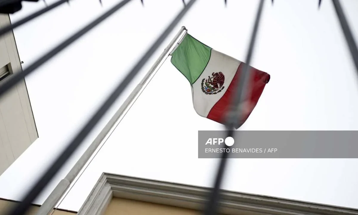 La embajada de México en Irán operara desde el lunes en Azerbaiyán.