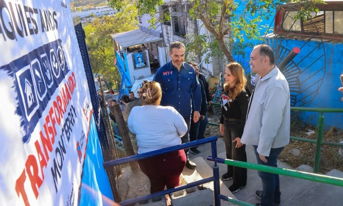 El alcalde de Monterrey, Adrián de la Garza, supervisó los trabajos que formaron parte de este proyecto dirigido a los ciudadanos.