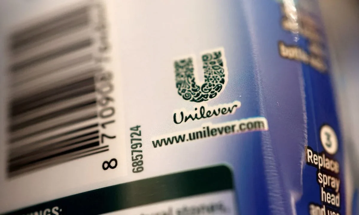 La multinacional Unilever confirmó la venta de sus divisiones de alimentos a McCormick & Company para centrarse en cosmética e higiene.