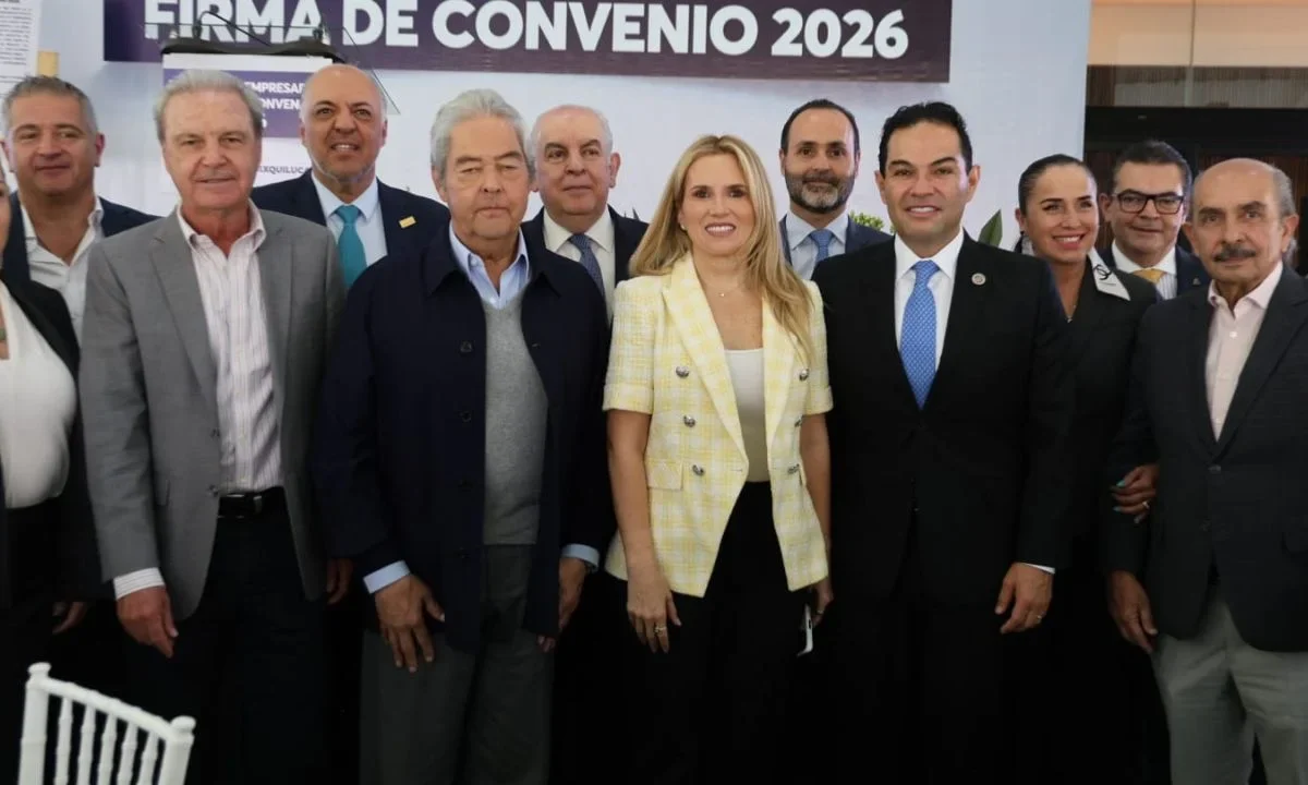 La presidenta municipal de Huixquilucan, Romina Contreras, firmó un convenio con Coparmex Metropolitano para seguir promoviendo el desarrollo económico.