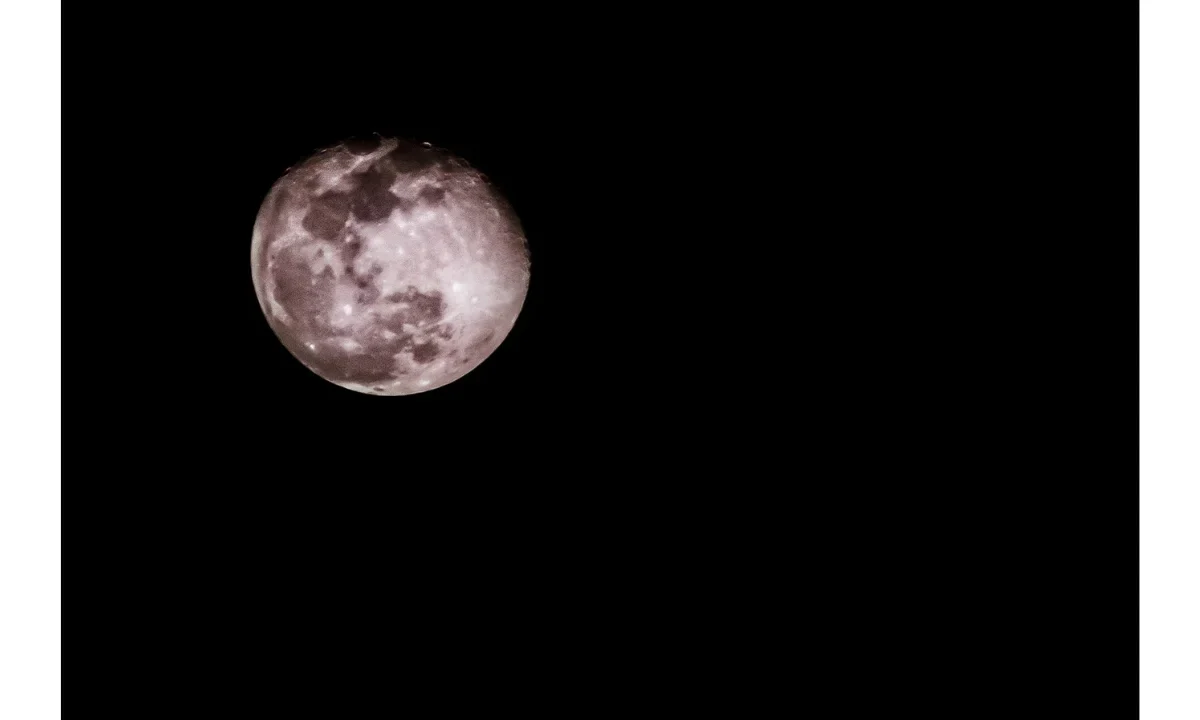 Foto: especial / la luna rosa será visible en las primeras noches de abril 2026