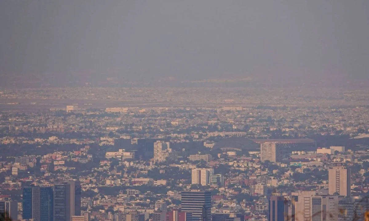 La CAMegalópolis informó que se mantiene la fase 1 de contingencia ambiental por ozono en la ZMVM para el domingo 26 de abril.