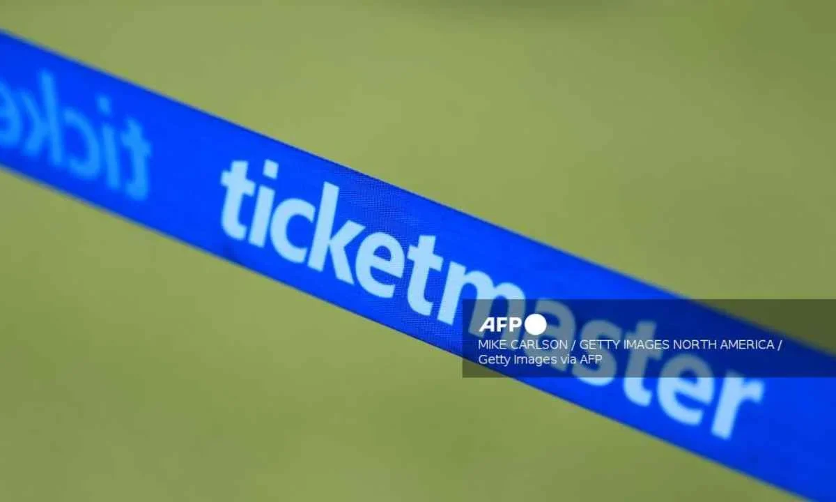La boletera Ticketmaster operó monopolio ilegal, determinó un juez en EU.