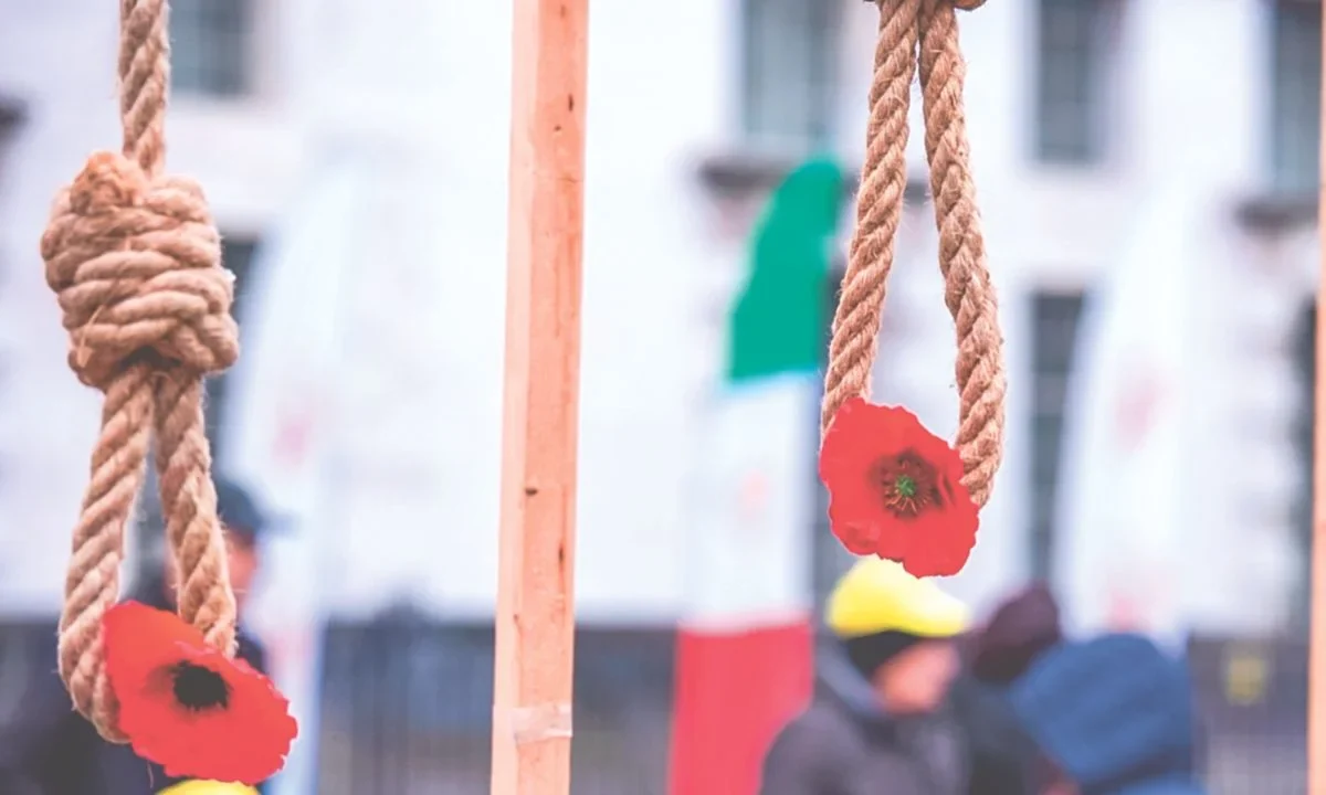 Irán intensifica ejecuciones y arrestos de disidentes mientras incauta buques en el estrecho de Ormuz, lo que tensa la tregua con EU.