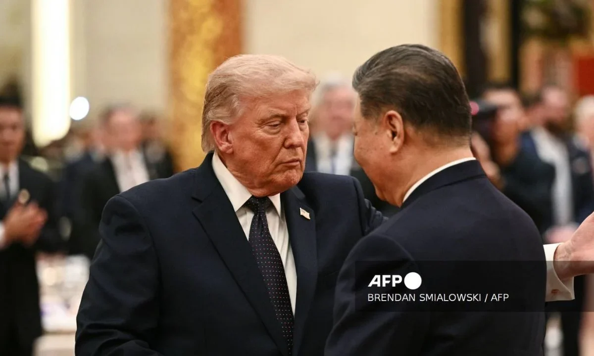 EU acuerda con China no vender armas a Irán