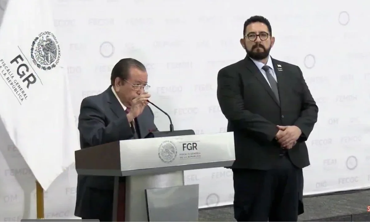 La FGR pedirá a la Cancillería solicitar a Estados Unidos 'todas las pruebas, argumentos, informes y documentos que sean necesarios'.