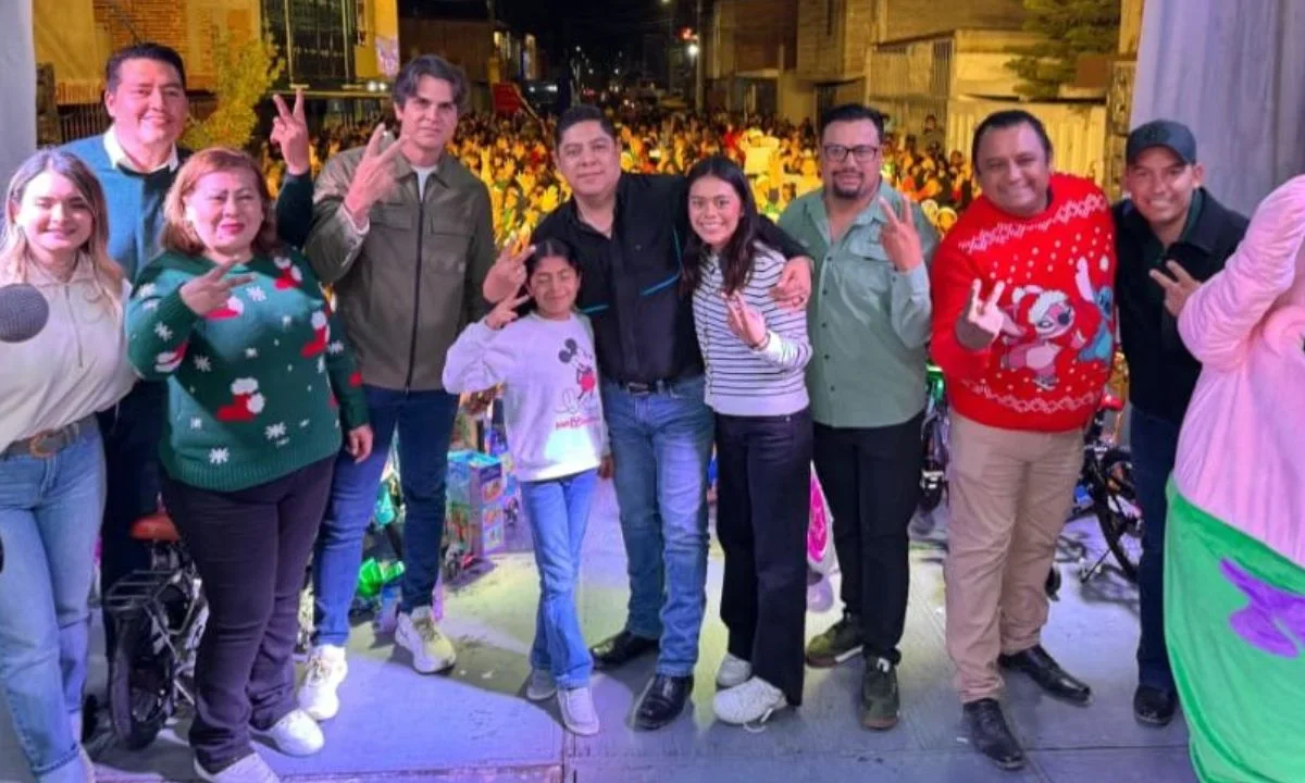 Ricardo Gallardo continúa ofreciendo a las y los potosinos momentos amenos en familia con regalos, juguetes, cobijas y música en vivo.