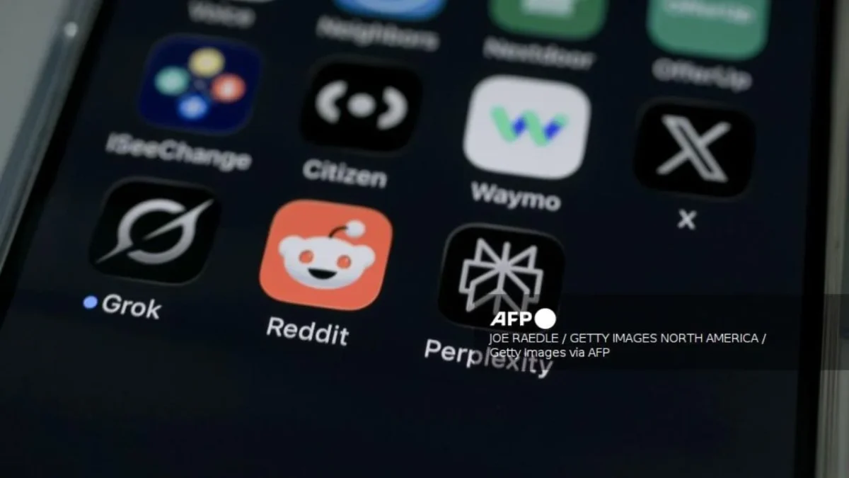 Apple pide ayuda a Google para dar nuevo rostro a Siri