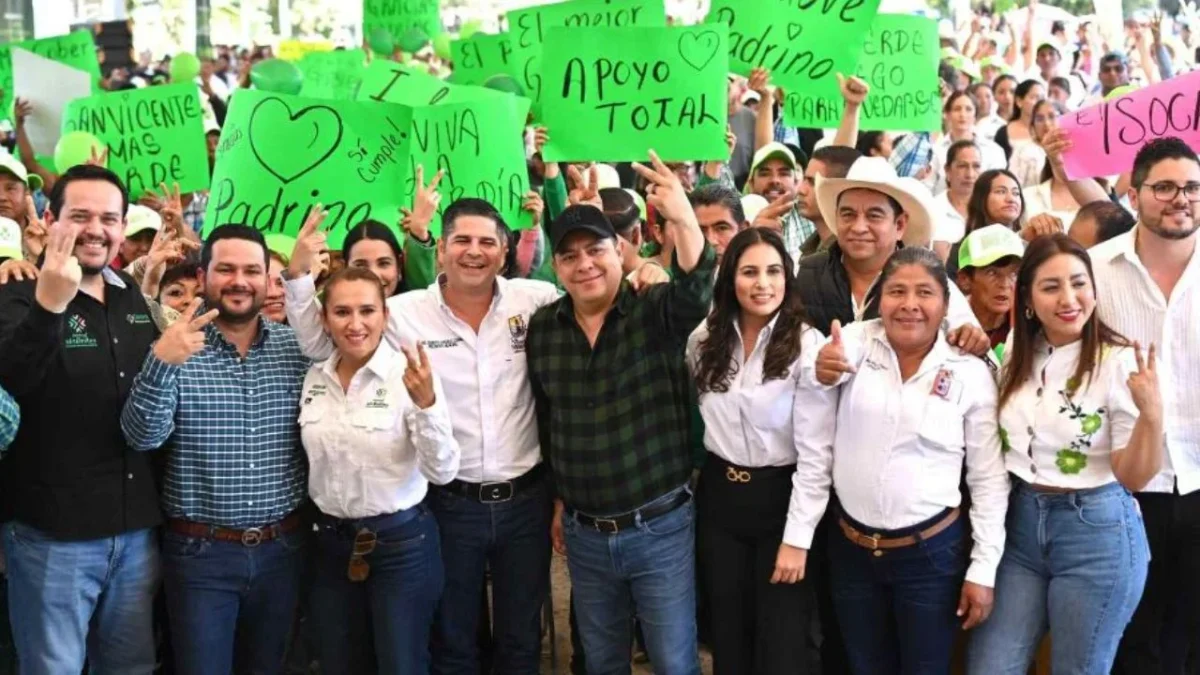 El gobernador de San Luis Potosí, Ricardo Gallardo, también anunció la creación del bulevar sobre la mancha urbana de este camino.
