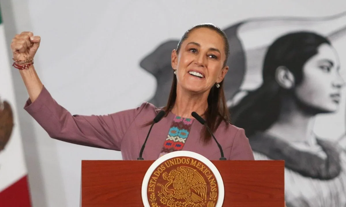La presidenta Claudia Sheinbaum festejo los dos goles que anotó la Selección de México en su partido contra Chequia.