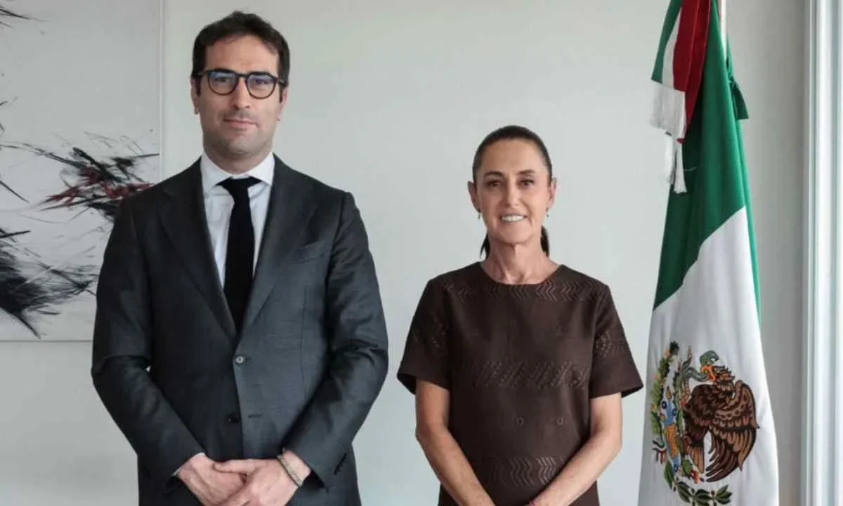 Claudia Sheinbaum recibió al vicepresidente primero del gobierno de España, Carlos Cuerpo.
