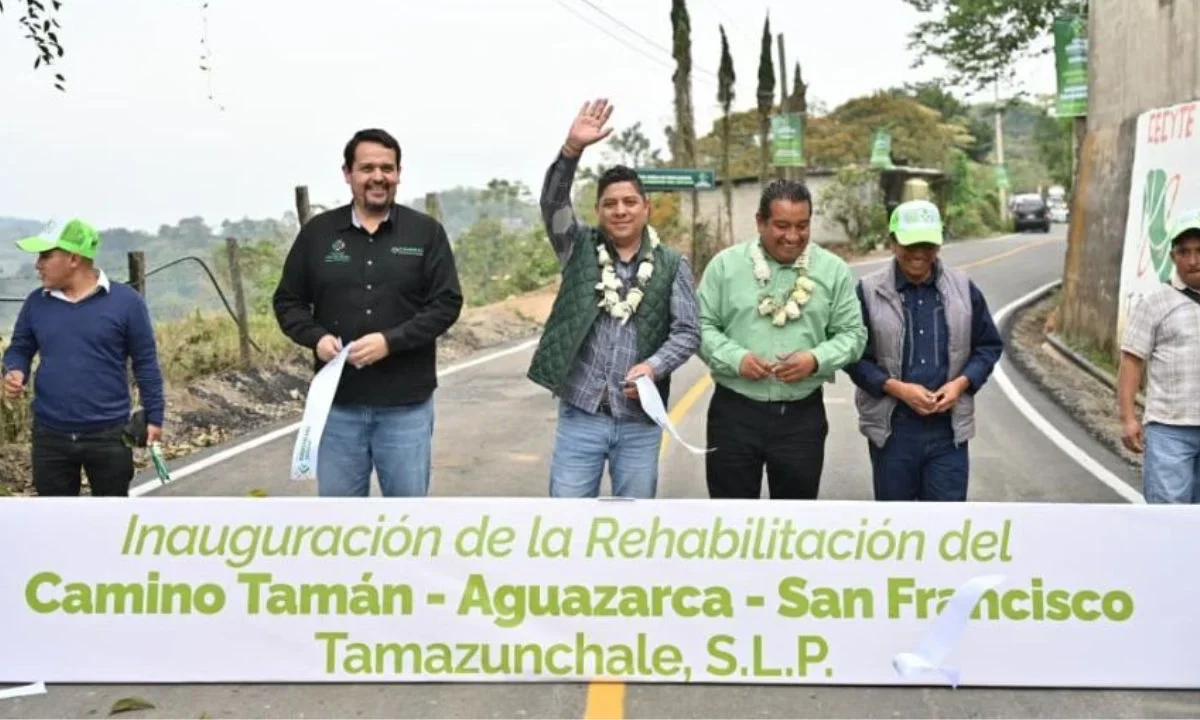 Ricardo Gallaerdo dio a conocer que se renovarán las calles, luminarias, espacios deportivos y pintura urbana para combatir rezago.