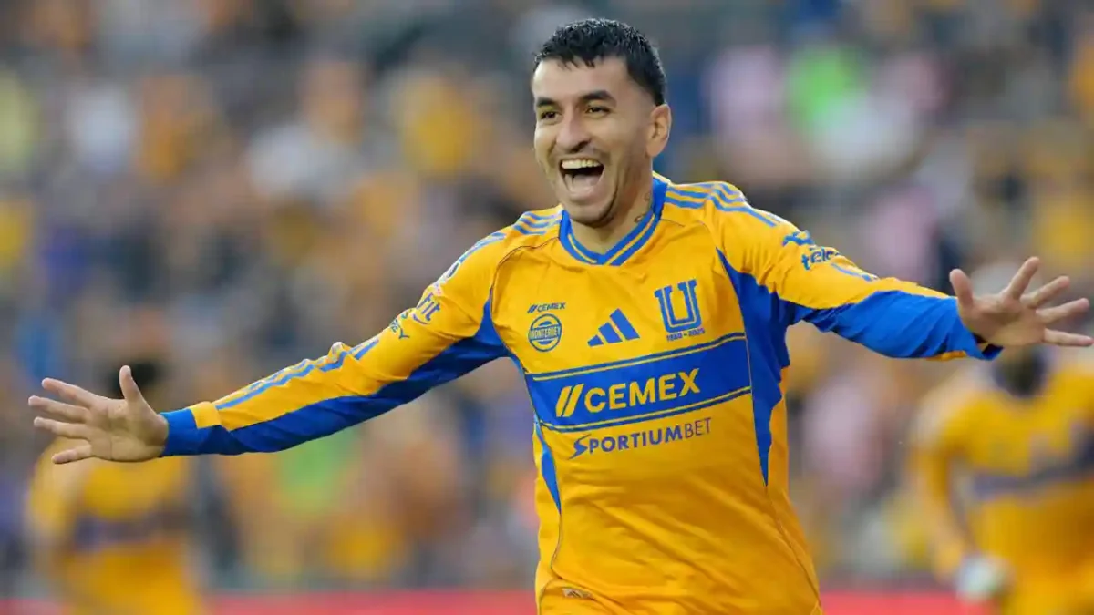Ángel Correa River Plate