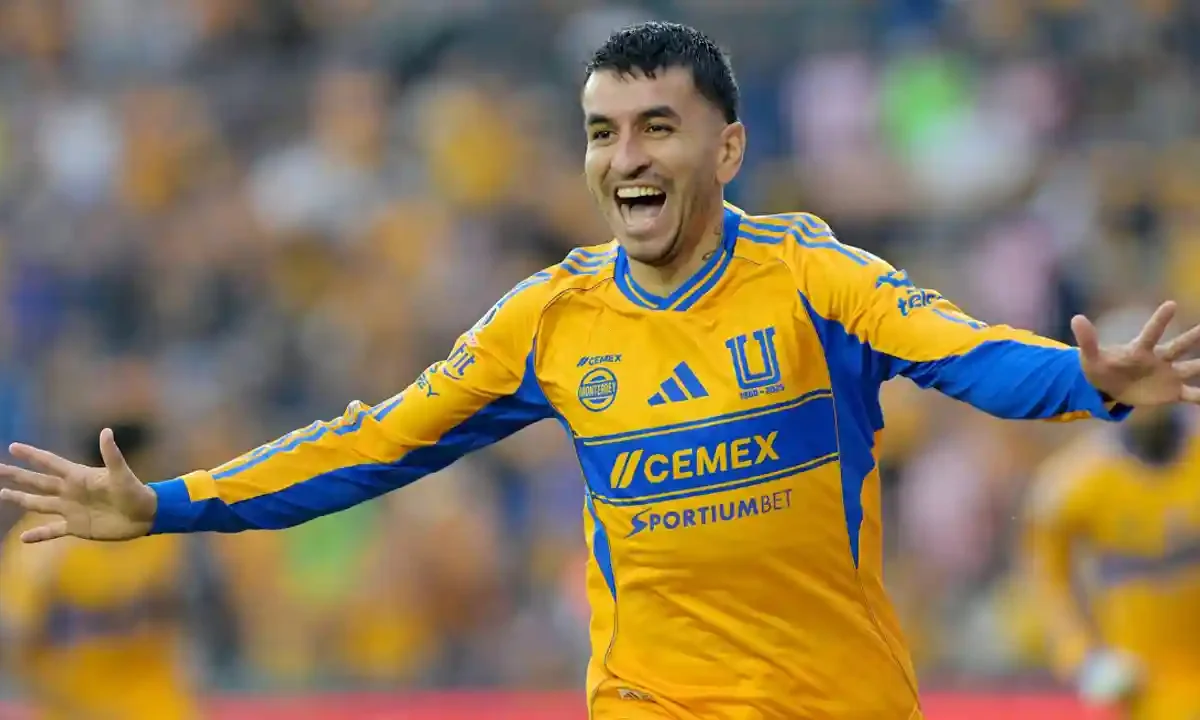 Ángel Correa River Plate
