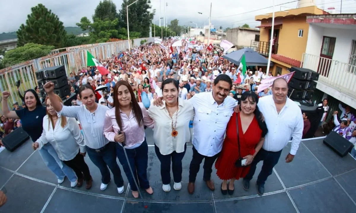 Más de 10 mil personas en Nayarit participaron en la asamblea informativa y en defensa de la soberanía, convocada por Elizabeth López Blanco.