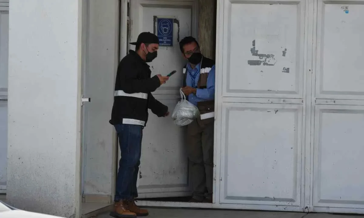 Autoridades capitalinas dan recomendaciones ante el 'falso repartidor' en la CDMX.