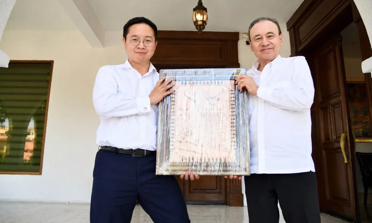 Alfonso Durazo detalló que la visita de empresarios de Singapur a Sonora permitió reunir a representantes de cámaras y asociaciones empresariales.