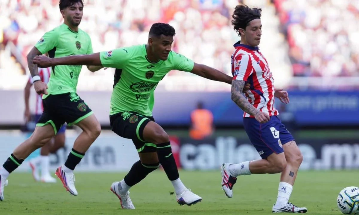La persistencia de Chivas de Guadalajara rindió sus frutos la tarde de este sábado en el Akron en su encuentro de Jornada 2 ante Juárez.
