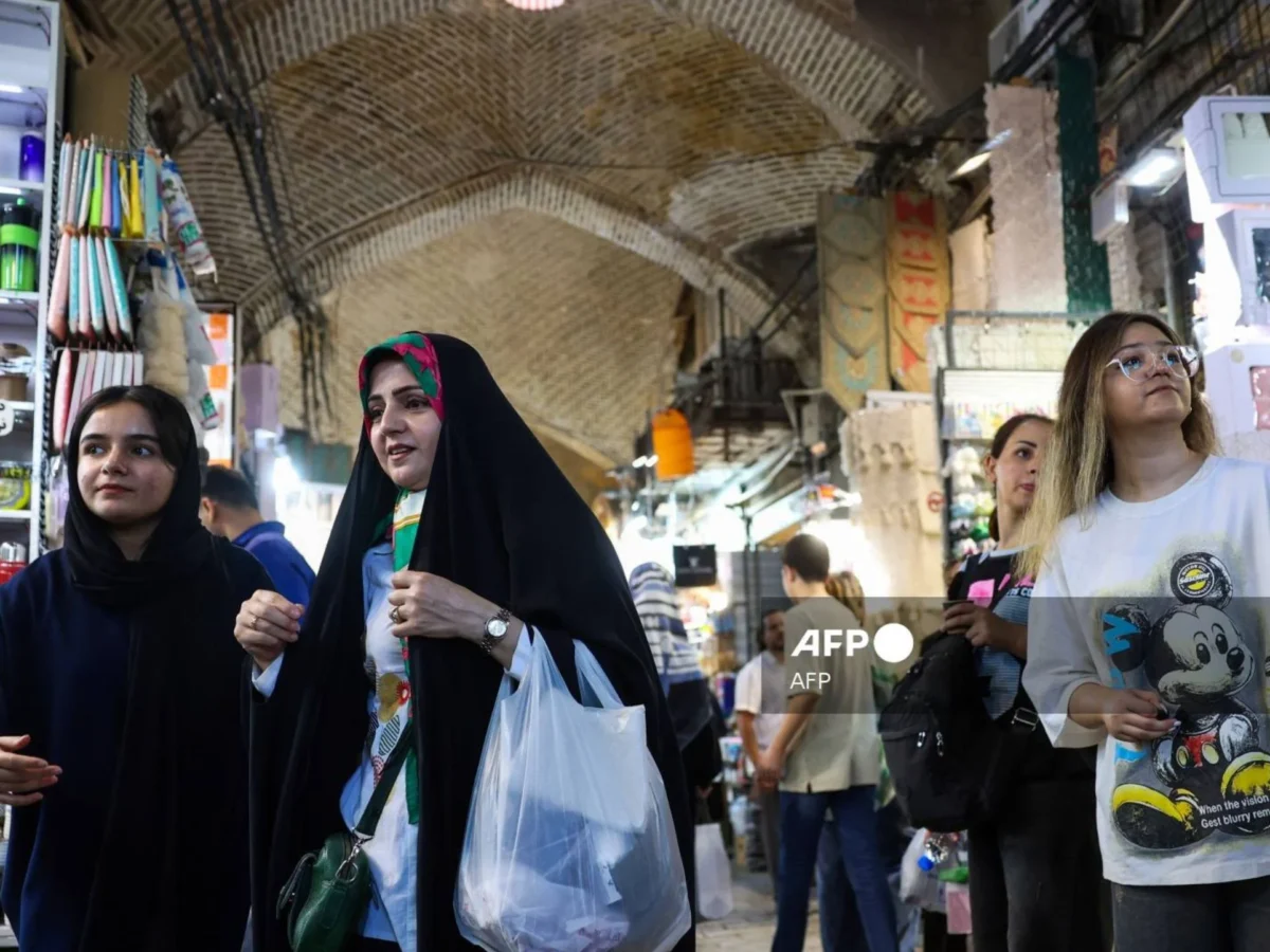 EU promete asfixiar económicamente a Irán