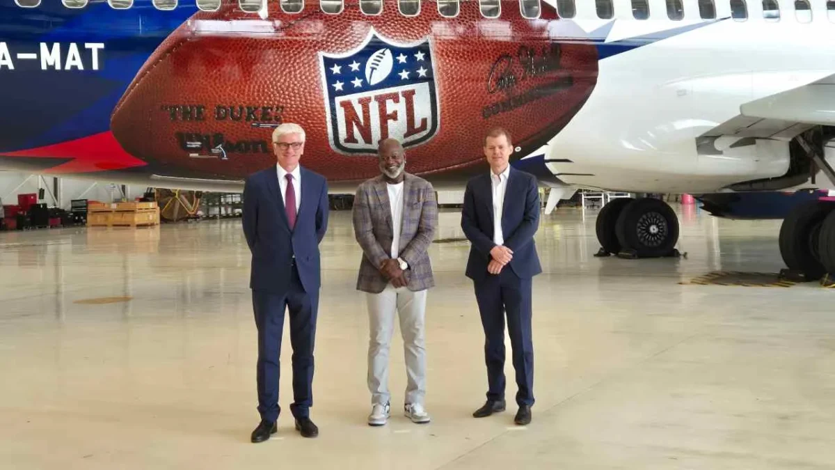Emmitt Smith recordó su época dorada en Dallas, durante su visita en la CDMX como parte de una serie de compromisos con la NFL México.