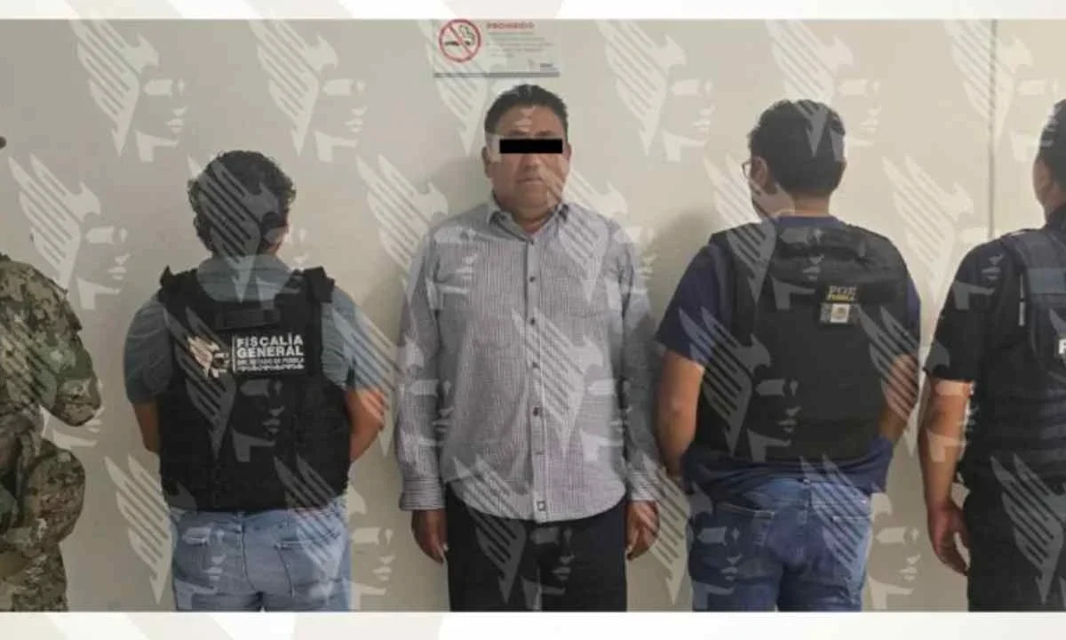 La FGE de Puebla dio a conocer la detención de Antonio 'N', secretario de Seguridad de Atlixco.
