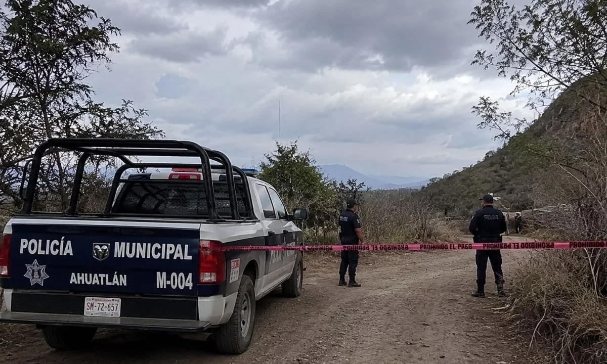 Hallan los cuerpos de una mujer y un hombre en avanzado estado de descomposición en Ahuatlán, Puebla