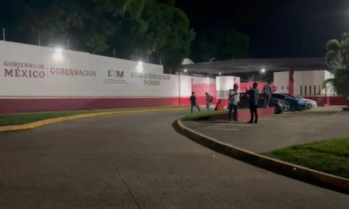 La estación Siglo XXI del Instituto Nacional de Migración (INM) en Tapachula, Chiapas, se convirtió en escenario de un motín.