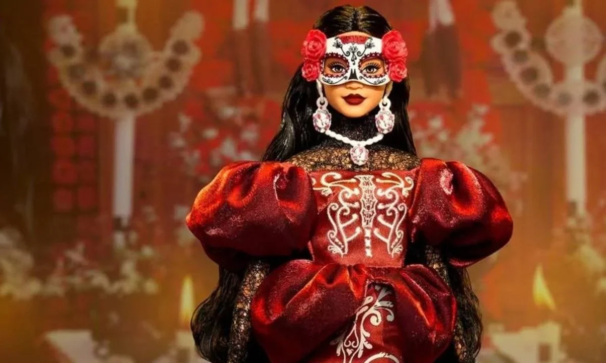 Mattel presenta su nueva Barbie temática del Día de Muertos