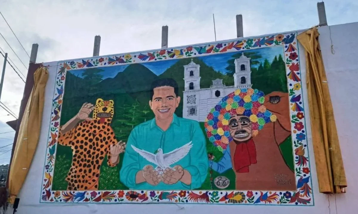 Por elecciones, borran mural de Alejandro Arcos en Chilpancingo