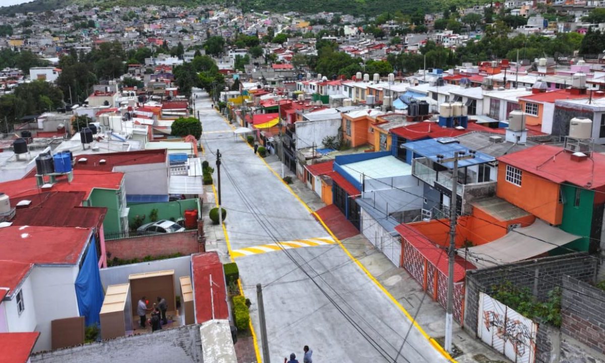 Avenida Verdines, en Parque Residencial Coacalco (Zona Ecatepec), estaba totalmente deteriorada; ya fue intervenida.