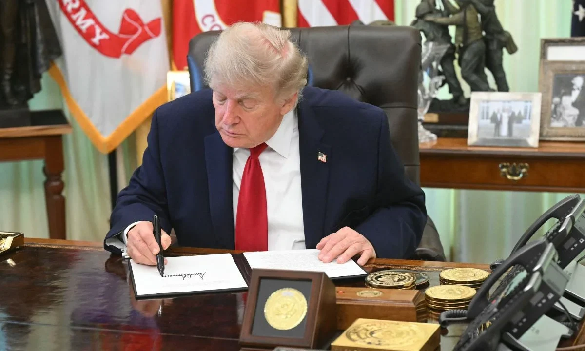 Trump pidió a México perseguir a funcionarios públicos corruptos que, según un documento, han colaborado con esas organizaciones.