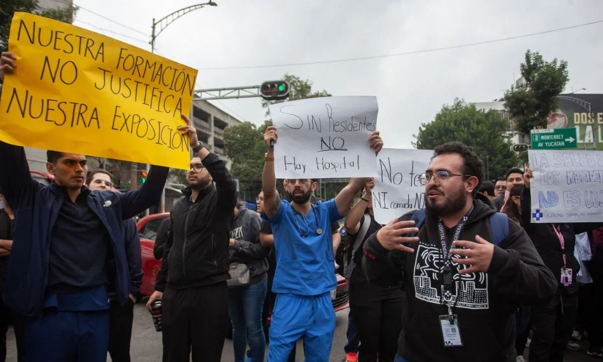Los afectados realizaron un pliego petitorio que entregarán a autoridades, advirtieron que realizarán un paro de labores en Hospital General.