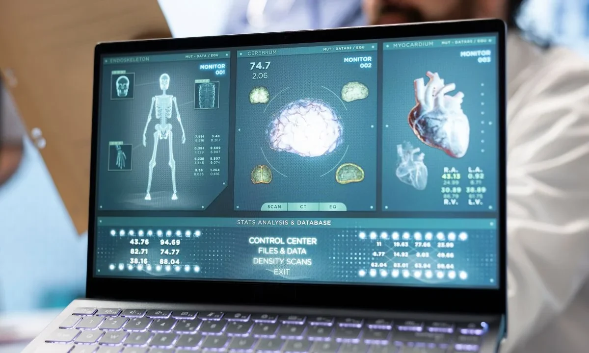 Puede sonar complicado, pero en realidad el biohacking se trata de una combinación de ciencia, datos y hábitos que mejoran la salud.