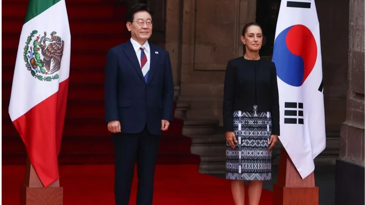 En Palacio Nacional, Claudia Sheinbaum sostiene una reunión privada con su homólogo de la República de Corea, Lee Jae-myung,