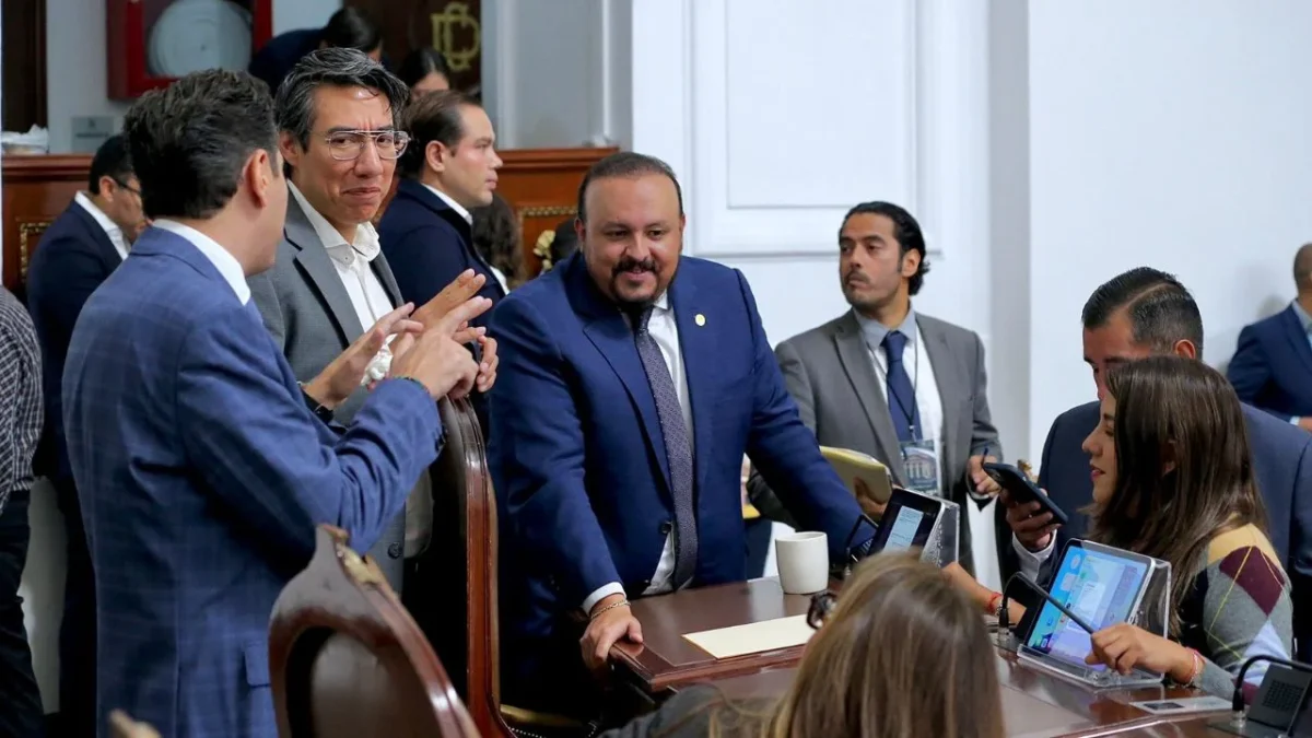 Ante la desaceleración económica que enfrenta CDMX, el PAN presentó un punto de acuerdo para fortalecer el financiamiento de PyMEs.