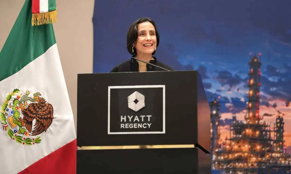 Empresarios y Gobierno federal van por acelerar las inversiones energéticas.